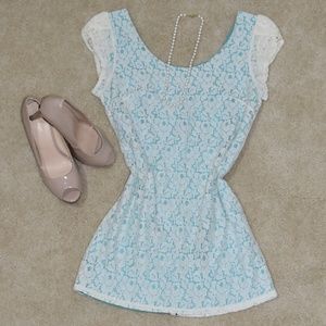 2 Hearts Teal and Cream Lace Dress in Size L